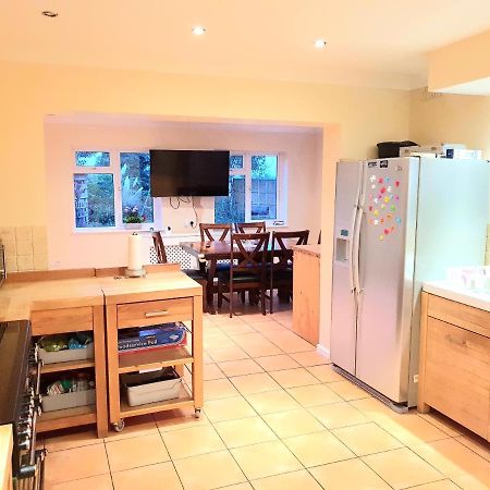 Specious 3Bed Property With Parking & Large Garden Aveley Eksteriør bilde